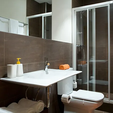 Hotel Ramblas 3*